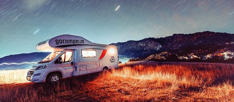 evoluat branding gocamper
